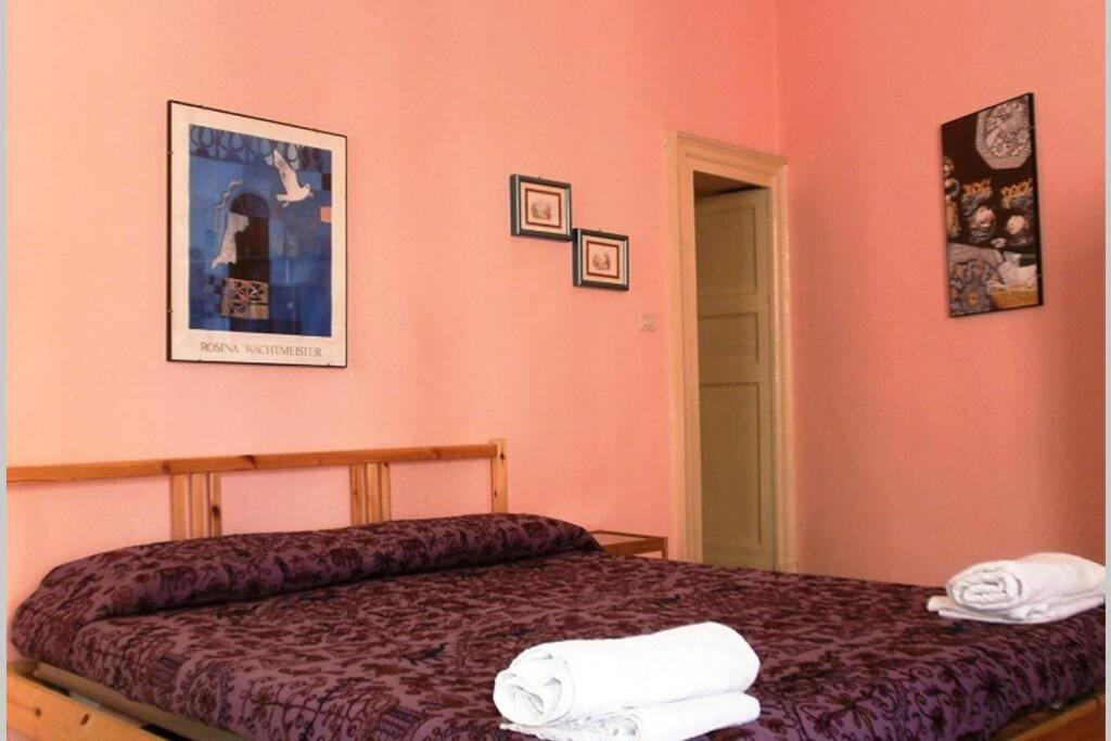 كاتانيا Three Rooms Near Central Station المظهر الخارجي الصورة