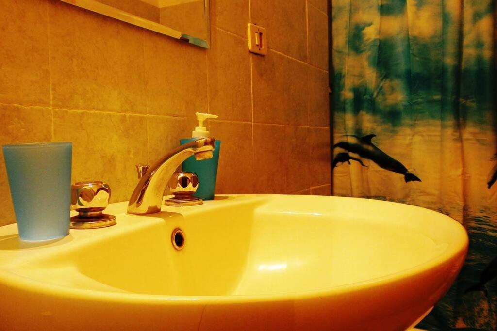 كاتانيا Three Rooms Near Central Station المظهر الخارجي الصورة